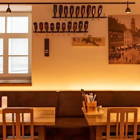 Brauhaus-hotel Koenig Von Flandern * Augsburg